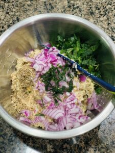 Mix with chopped onion, cilantro and curry leaves.